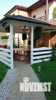 Дом 140м², 2-этажный, посуточно,