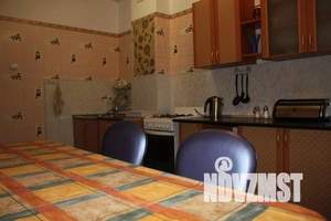 Дом 150м², 2-этажный, посуточно,