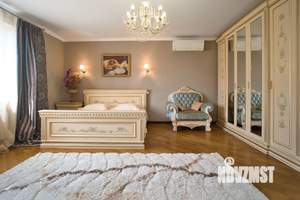 Дом 320м², 2-этажный, посуточно,