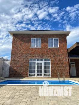 Дом 120м², 2-этажный, посуточно,