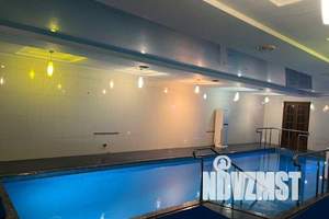 Дом 700м², 2-этажный, посуточно,