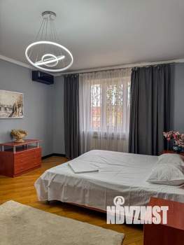 Дом 400м², 2-этажный, посуточно,