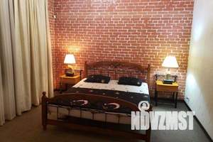 Дом 250м², 3-этажный, посуточно,