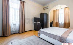 Дом 500м², 3-этажный, на длительный срок,