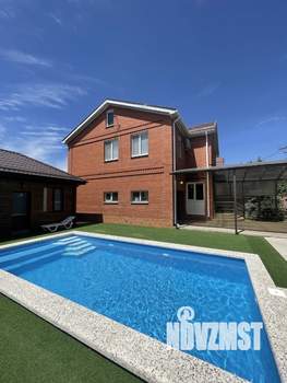 Дом 200м², 2-этажный, посуточно,