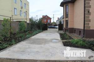 Дом 250м², 2-этажный, посуточно,