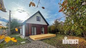 Дом 99м², 2-этажный, на длительный срок,