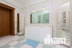 Дом 500м², 2-этажный, посуточно,