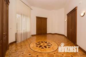 Дом 500м², 2-этажный, посуточно,