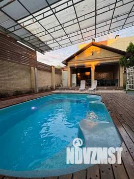 Дом 360м², 2-этажный, посуточно,