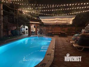 Дом 600м², 4-этажный, посуточно,