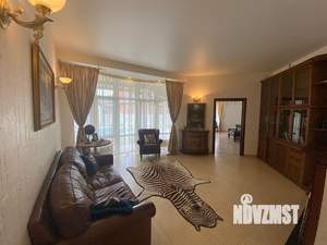 Дом 395м², 2-этажный, на длительный срок,