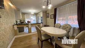 Дом 455м², 3-этажный, посуточно,