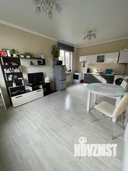 Дом 98м², 2-этажный, на длительный срок,