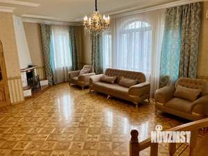 Дом 600м², 2-этажный, посуточно,