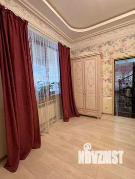 Дом 300м², 3-этажный, посуточно,