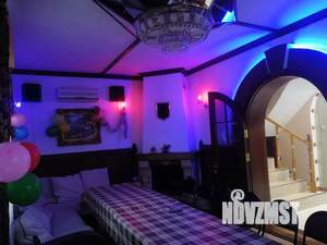 Дом 180м², 2-этажный, посуточно,