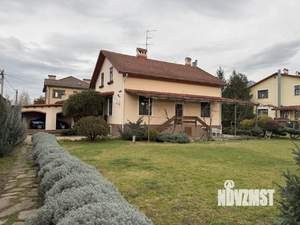 Дом 243м², 2-этажный, на длительный срок,