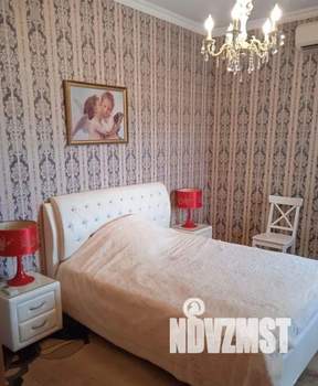 Дом 600м², 3-этажный, посуточно,