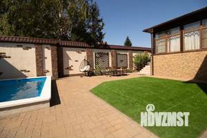 Дом 250м², 2-этажный, посуточно,