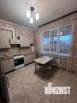 Таунхаус 120м², 2-этажный, на длительный срок,