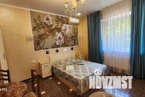 Дом 300м², 2-этажный, посуточно,