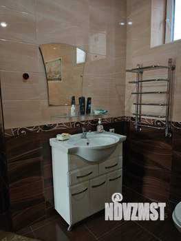 Таунхаус 100м², 3-этажный, на длительный срок,