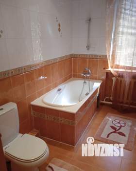 Дом 600м², 2-этажный, посуточно,