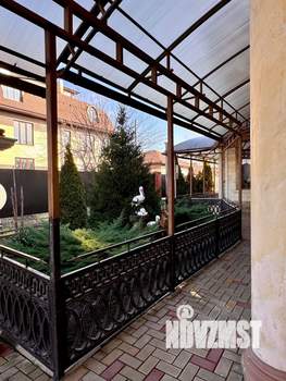 Дом 300м², 2-этажный, посуточно,