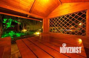 Дом 800м², 2-этажный, посуточно,