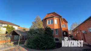 Дом 450м², 3-этажный, посуточно,