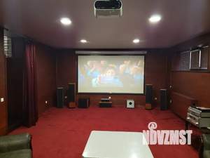 Дом 250м², 3-этажный, посуточно,