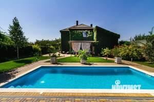 Дом 350м², 1-этажный, посуточно,