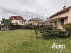 Дом 243м², 2-этажный, на длительный срок,