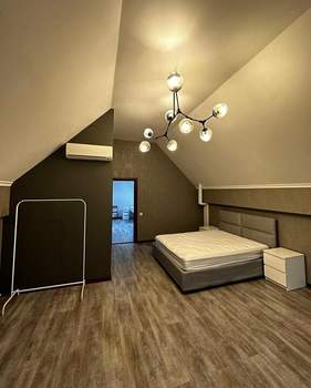 Дом 150м², 2-этажный, на длительный срок,