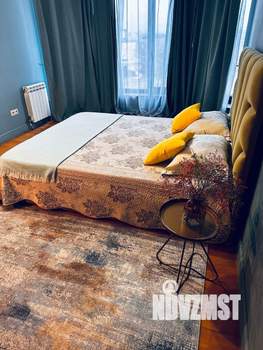 Дом 350м², 3-этажный, посуточно,