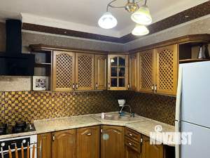 Дом 267м², 2-этажный, на длительный срок,