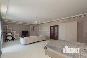 Дом 375м², 3-этажный, на длительный срок,