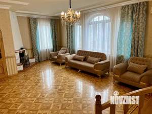 Дом 600м², 2-этажный, посуточно,