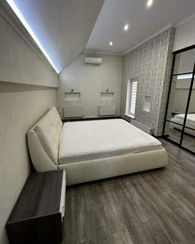 Дом 150м², 2-этажный, на длительный срок,