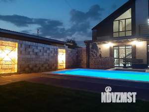 Дом 180м², 2-этажный, посуточно,