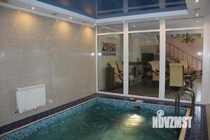 Дом 300м², 2-этажный, посуточно,