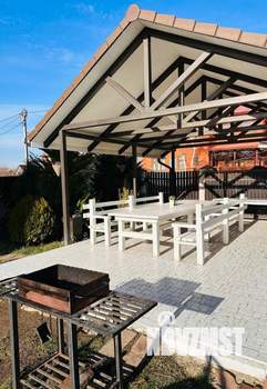 Дом 350м², 2-этажный, посуточно,