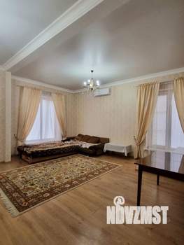 Дом 130м², 2-этажный, на длительный срок,