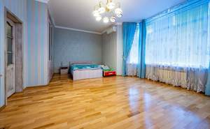 Дом 130м², 2-этажный, на длительный срок,