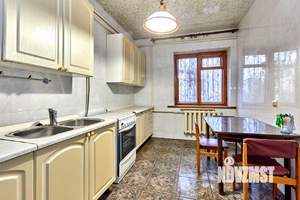 Дом 253м², 2-этажный, участок 3 сот.