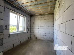 Дом 100м², 2-этажный, участок 3 сот.