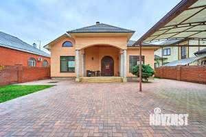 Дом 229м², 1-этажный, участок 7 сот.