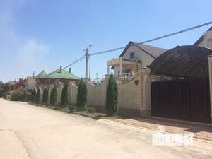 Дом 1400м², 3-этажный, участок 16 сот.