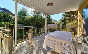 Дом 294м², 2-этажный, участок 8 сот.